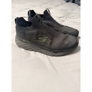 Men's Sketchers stretch black with lime green slip-on sneakers - Size 10